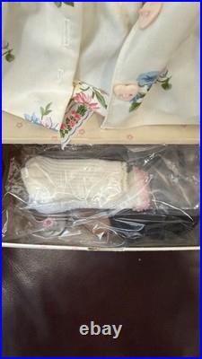 Madame Alexander Let's Play Dolls By Alice Darling Trunk Set 14 Doll with Dresses