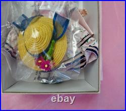 Madame Alexander MADC GLAMOUR GIRL PICNIC DAY Convention 8 Doll 64085 COA NRFB