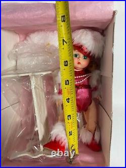 Madame Alexander MADC Premiere 1993 Homecoming 8 in Box, Tags, Accessories