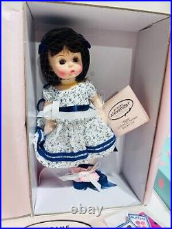 Madame Alexander Maggie 71360 8 inch Doll With Box, Accessories, Tags, COA