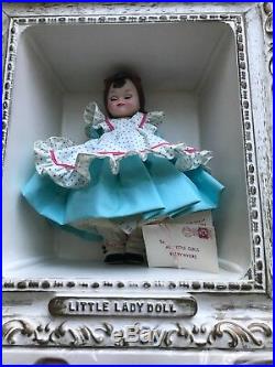 Madame Alexander Maggie Mixup LITTLE LADY in ready to Shadow Box