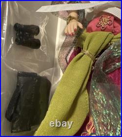 Madame Alexander Mata Hari #68185 10 Doll With Box, Accessories, Tags