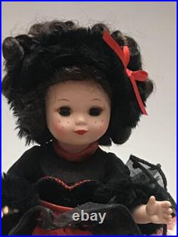 Madame Alexander Modern Doll CC Trick & Treat 2009 Souvenir Doll 57/225