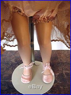 Madame Alexander Nina Ballerina 21 inch Hard Plastic Doll 1950s LOOK