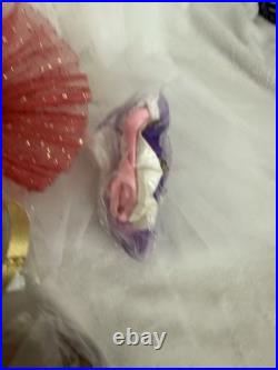 Madame Alexander PAMELA PLAYS DRESS UP AT GRANDMA'S TRUNK HORCHOW'S 1993 READ