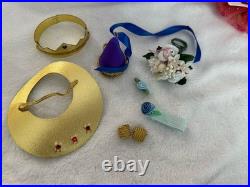 Madame Alexander PAMELA PLAYS DRESS UP AT GRANDMA'S TRUNK HORCHOW'S 1993 READ