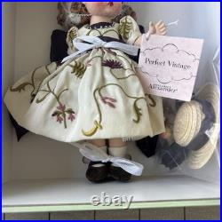 Madame Alexander Perfect Vintage 40810 8 Original Box with Tags & Accessories