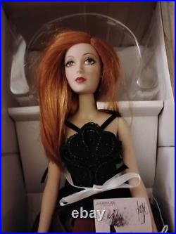 Madame Alexander Portrait Sitting Alex 16 Doll Red Head Limited Edition, withbox