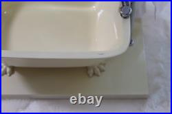 Madame Alexander Psycho Set Janet Leigh with Doll/Tub/Shower Curtain No Box