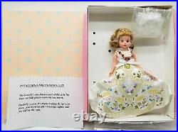 Madame Alexander Queen Elizabeth Processional Doll No. 33530 NEW