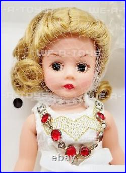 Madame Alexander Queen Elizabeth Processional Doll No. 33530 NEW