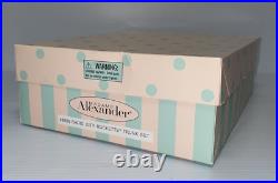 Madame Alexander Radio City NY Rockette Trunk Doll Set 49805 FAO Schwartz