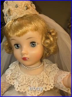 Madame Alexander Rare 1962 Elsie Jointed Regal Bride
