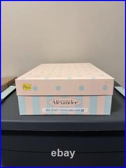 Madame Alexander Scarlett Dressing Gown & Vanity Set 33470 Limited Edition