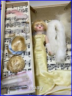 Madame Alexander Showtime Cissette UFDC 2007 Detroit Convention Trunk Set WOW