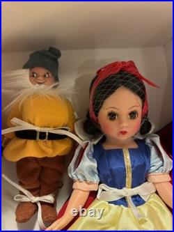 Madame Alexander Snow White & The Seven Dwarfs #35520 Complete Set in Box