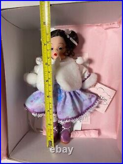 Madame Alexander Snowball Fun 46200 8 in Box with Tags, Accessories