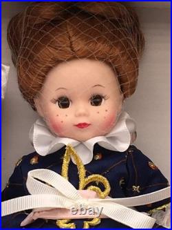 Madame Alexander The Duchess #39745 8 Headress Pig in Box