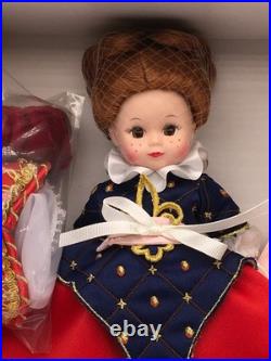 Madame Alexander The Duchess #39745 8 Headress Pig in Box