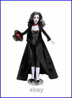 Madame Alexander The Fashion Squad DC Comics 16 inch Doll PENQUIN new in hand