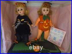 Madame Alexander Trick and Treat Halloween Set#61S-NIB-LE 2268/3000 Cust Stand