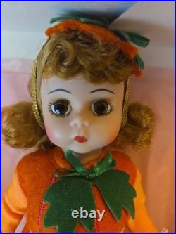 Madame Alexander Trick and Treat Halloween Set#61S-NIB-LE 2268/3000 Cust Stand