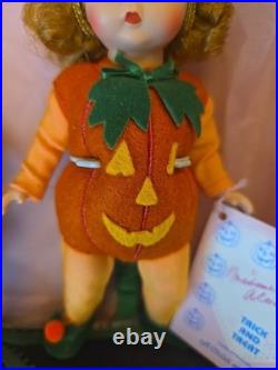 Madame Alexander Trick and Treat Halloween Set#61S-NIB-LE 2268/3000 Cust Stand