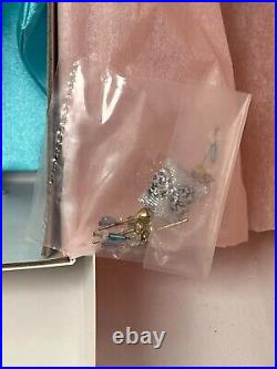 Madame Alexander Turquoise and Silver 65705 10 Dolls With Box, Accessories, COA