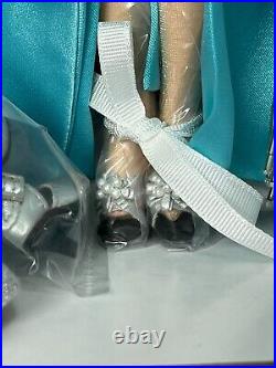 Madame Alexander Turquoise and Silver 65705 10 Dolls With Box, Accessories, COA