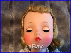 Madame Alexander Vintage 21 Cissy Doll 1956 In Rare Viole Clover Dress
