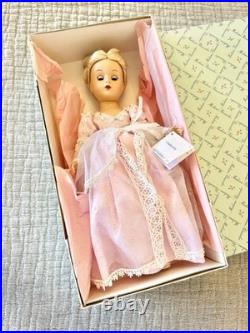Madame Alexander Vintage Cinderella Margaret Doll 2000 Story Land MIB NRFB Tag