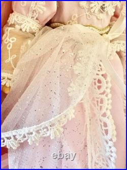 Madame Alexander Vintage Cinderella Margaret Doll 2000 Story Land MIB NRFB Tag