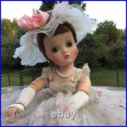 Madame Alexander Vintage Cissy Doll 1958 WOW