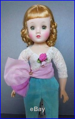 Madame Alexander Vintage Elise Gorgeous doll in RARE outfit