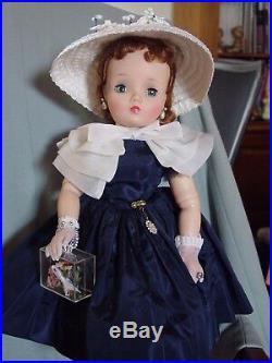 Madame Alexander Vintage Hard Plastic Mint Cissy Doll With Organdy Pleated Stole