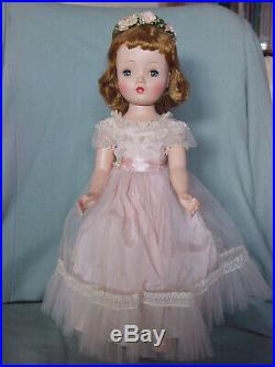 Madame Alexander Vintage Hard Plastic Mint Cissy-faced Flower Girl Doll