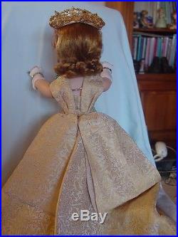 Madame Alexander Vintage Hard Plastic Queen Elizabeth Cissy Doll Lots Of Jewelr