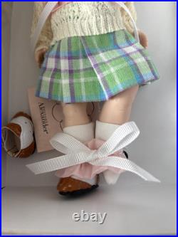 Madame Alexander Walking The Heath 68215 8 In Box With Tags and Accessories
