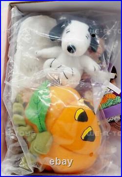 Madame Alexander Wendy Loves The Great Pumpkin 8 Doll No. 47440 NEW