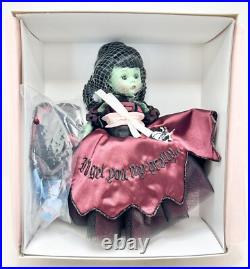 Madame Alexander Wendy's Wicked Ways 42410 8 in Box with Tags, Accessories