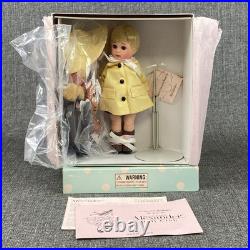 Madame Alexander Winnie The Pooh And The Blustery Day 38365 Original Packaging