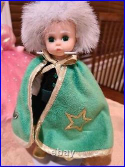 Madame Alexander Wizard of OZ set house + 8 dolls + accessories