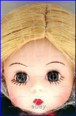 Madame Alexander Yuletide Shopper Collectible Doll 2006 Alexander Doll Co #51100
