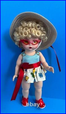 Madame Alexander beautiful 8-inch doll in box She Sells Sea Shells 42470