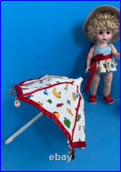Madame Alexander beautiful 8-inch doll in box She Sells Sea Shells 42470