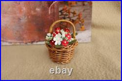 Madame Alexander kins Doll Vintage 1957 withFlower Basket