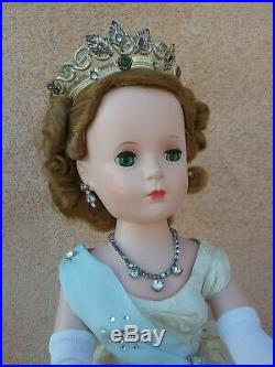Madame Alexander vintage 17 doll Margaret 1950s walker Queen Elizabeth tagged