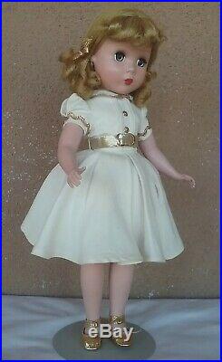 Madame Alexander vintage doll 1940s Maggie face 14 tagged dress adult owner