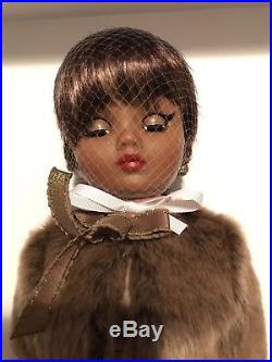 Madame alexander vanity fair cissy 21 AA Doll
