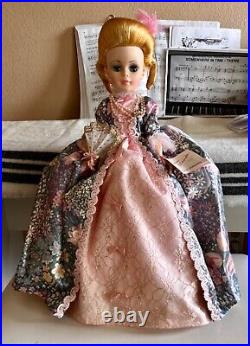 Marie Antoinette Doll by Madame Alexander Mint Condition, Collector's item